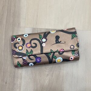 Brown Floral Women's Clutch